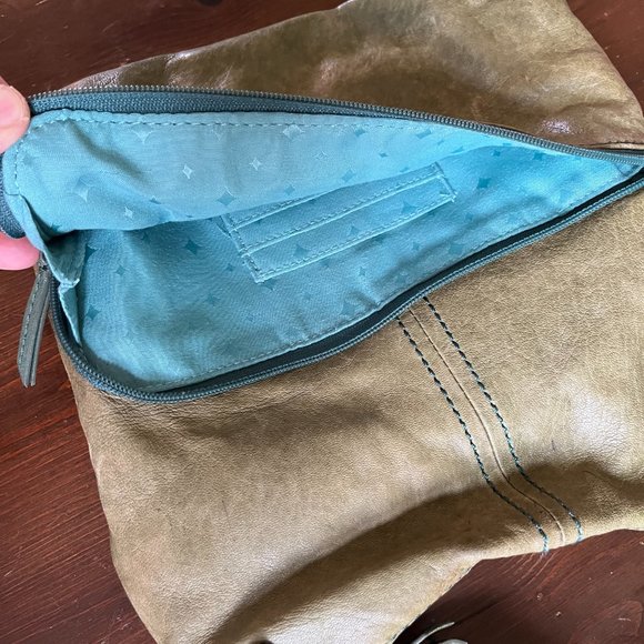 Fossil distressed leather purse greens 5 pockets - Picture 3 of 8